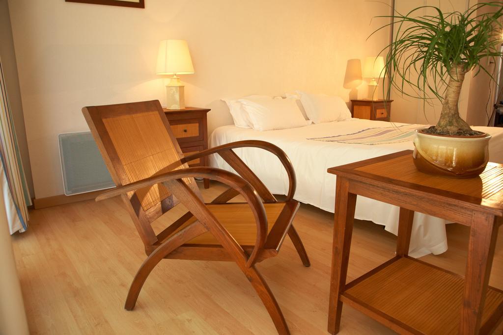 Hotel Kerloc'H Gwen Quimper Combrit ภายนอก รูปภาพ
