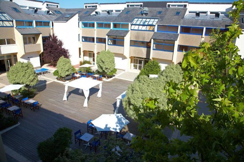 Hotel Kerloc'H Gwen Quimper กูวิเยอซ์ ภายนอก รูปภาพ